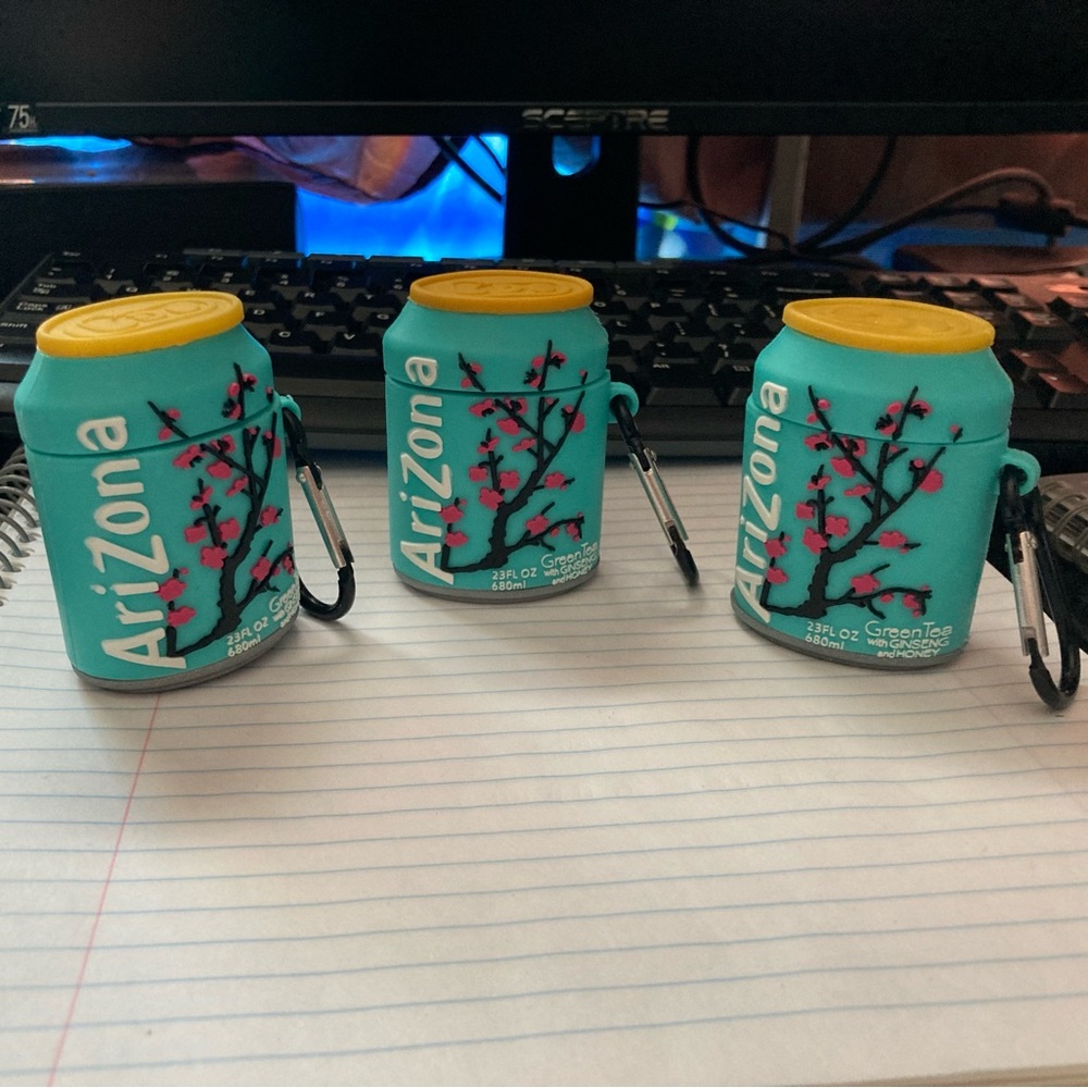 3 Arizona Green Tea Airpod case Never Used